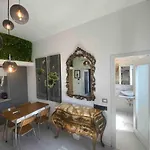 - Stylish, Historic, Luxury Διαμέρισμα Μιλάνο