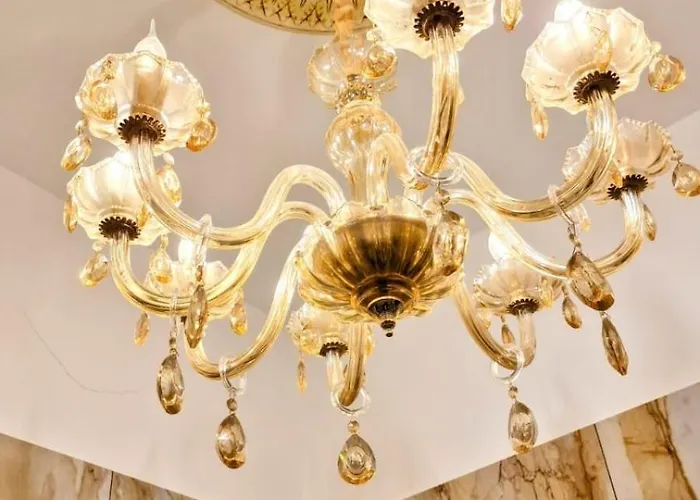 Apartment - Stylish, Historic, Luxury